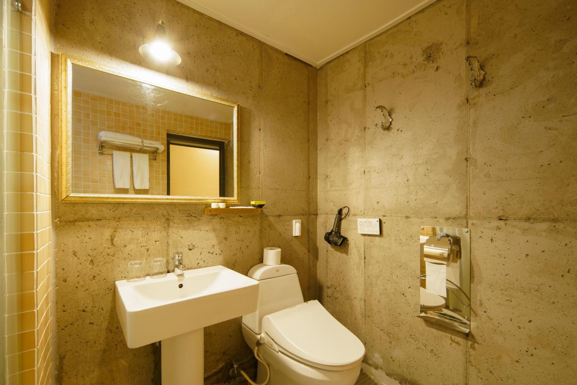 Lareem Boutique Hotel Yerye-dong Eksteriør bilde